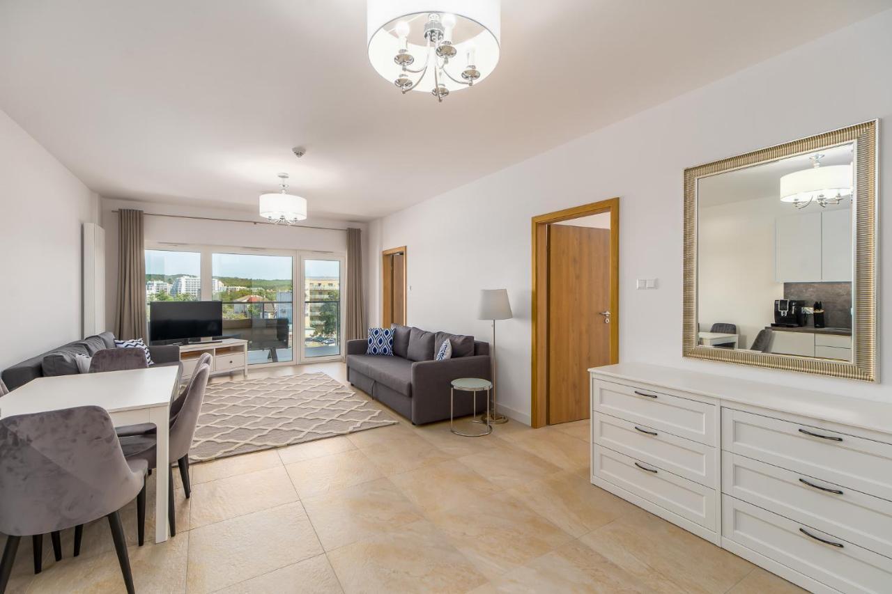 Family Holiday Apartment Aquamarina Prima By Noclegi Renters Miedzyzdroje Bagian luar foto