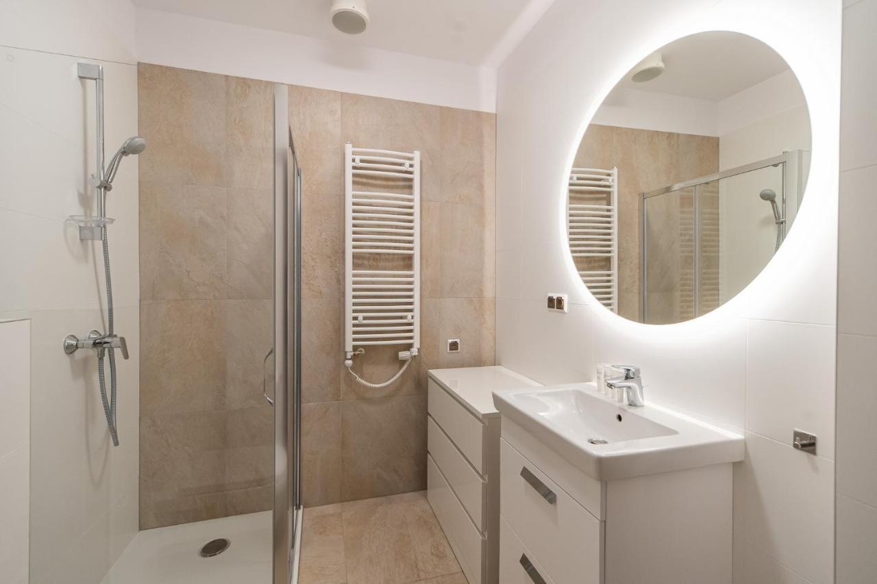 Family Holiday Apartment Aquamarina Prima By Noclegi Renters Miedzyzdroje Bagian luar foto